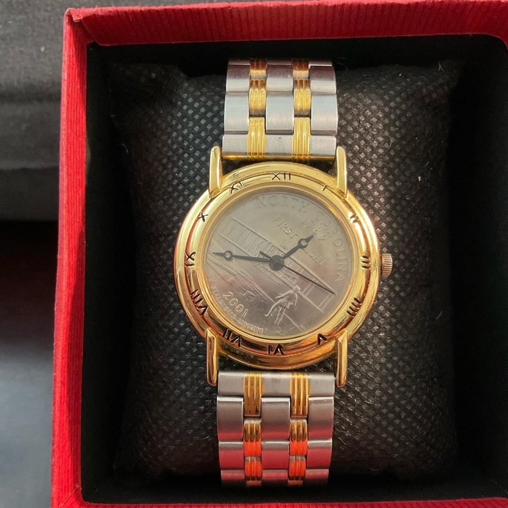 Vintage NC Stateehood Quarterer Coin Watch, 2001.  Never worn